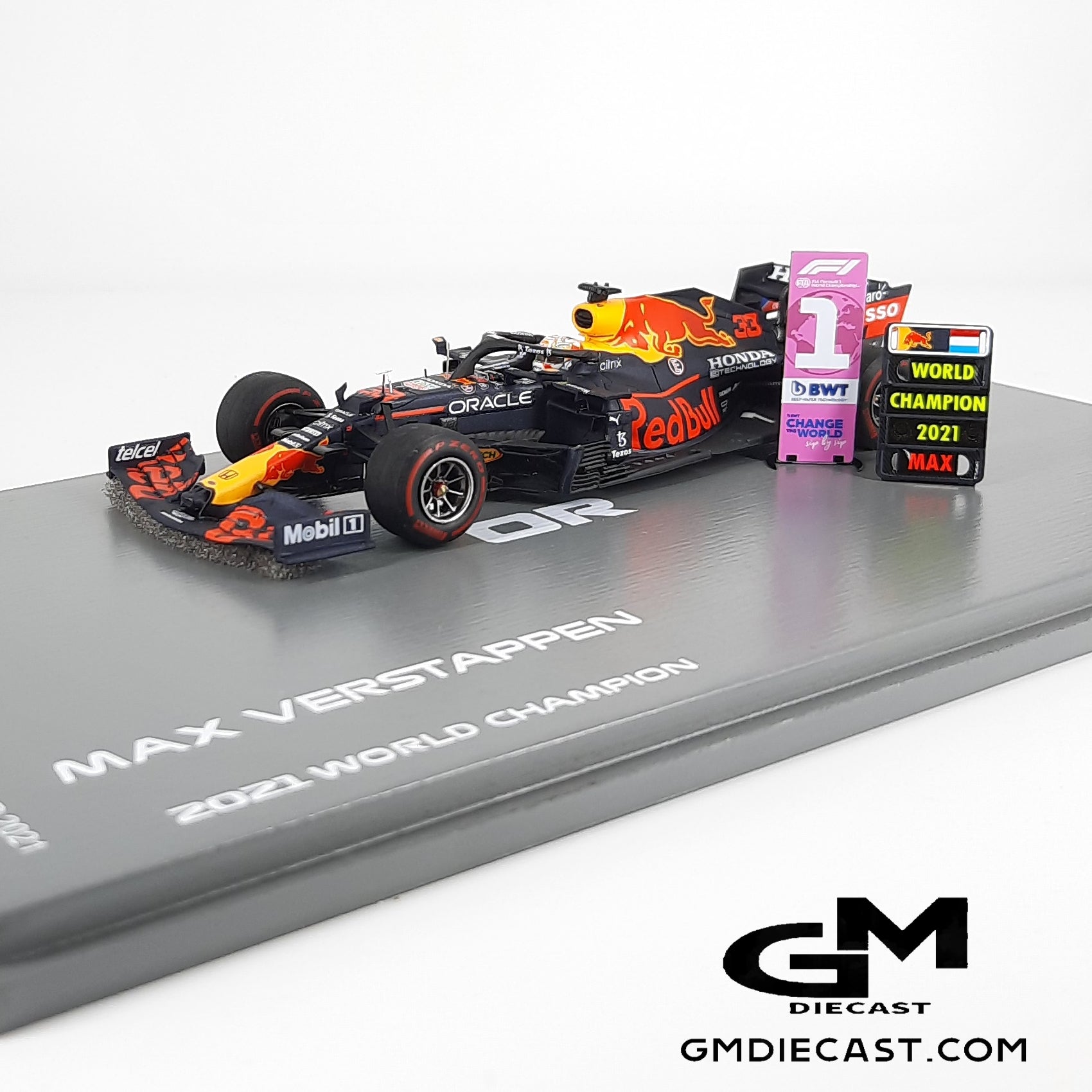 Red Bull RB16B #33 World Champion 2021 M.Verstappen